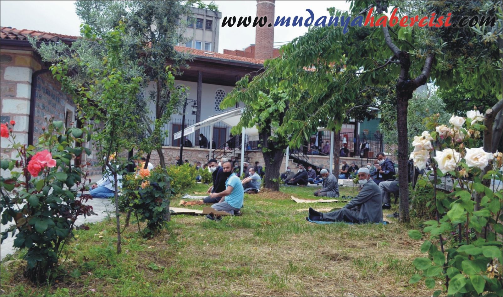 MUDANYA'DA KURALLARA UYGUN CUMA NAMAZI